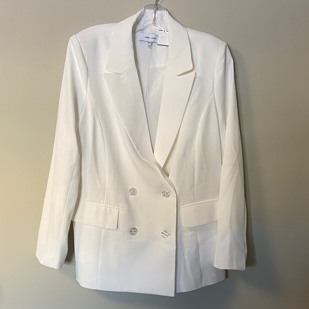 John + Jenn White Double-Breasted LINCOLN Blazer